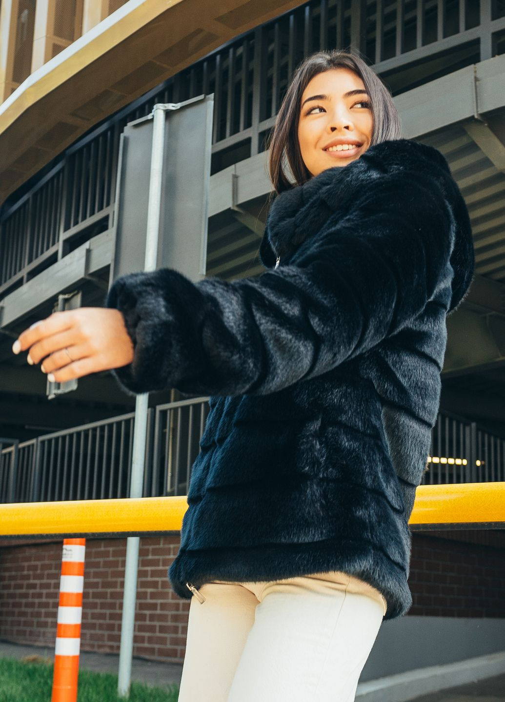 Шуба 434 чорна